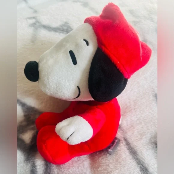 Hallmark Peanuts Snoopy 6” Microfibre Plush wearing Red Pajamas and Hat - EUC - Picture 2 of 8